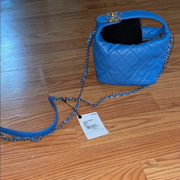 CHANEL Handbags - Brand new Chanel bag